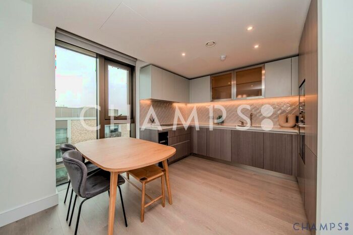 Flat To Rent In Fiztroy House, Palmer Road, Prince Of Wales Drive, Battersea, SW11