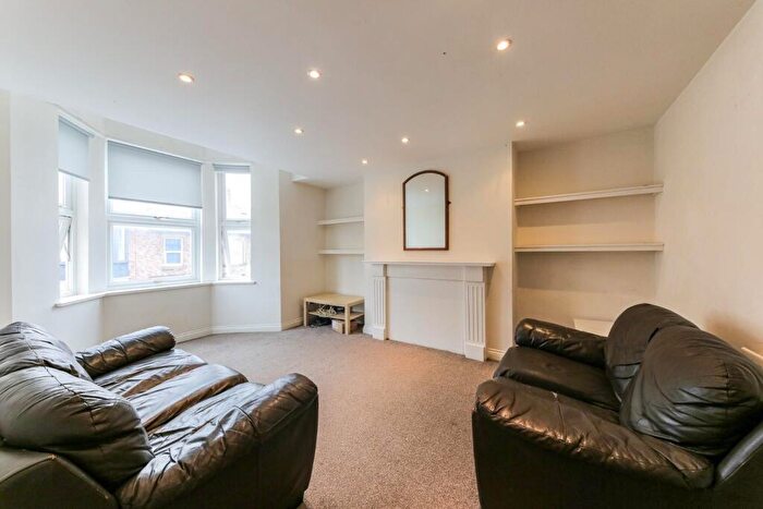 5 Bedroom House To Rent In £pppw - Newlands Road, High West Jesmond, NE2
