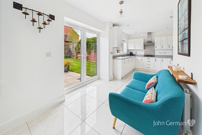 5 Bedroom Detached House For Sale In Ladybird Close, East Leake, LE12