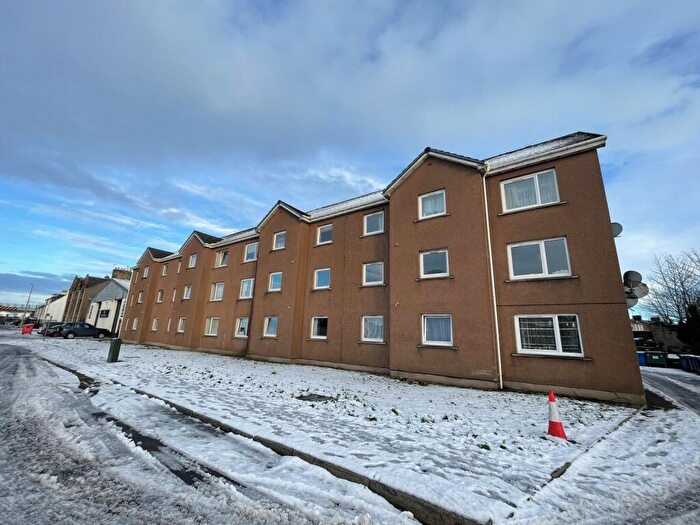 2 Bedroom Flat To Rent In Cromwell Court Shore Street, City Centre, Inverness., IV1