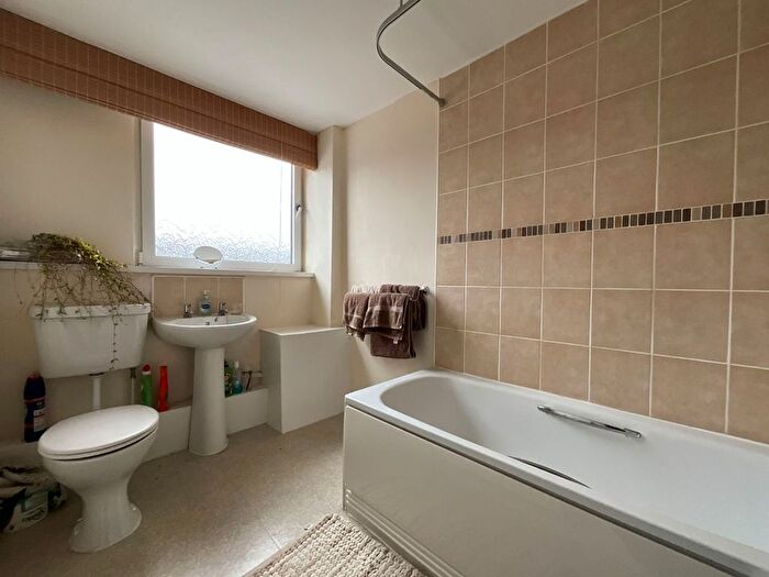 3 Bedroom Terraced House For Sale In Cloverhill, Jarrow, NE32