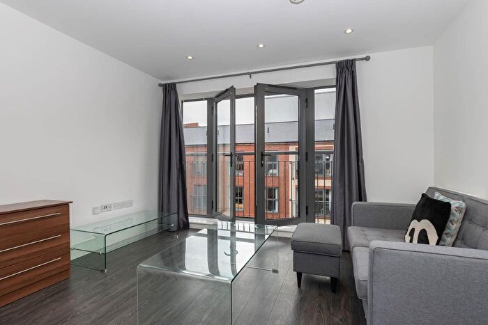 1 Bedroom Flat To Rent In The Foundry, Carver Street, B1