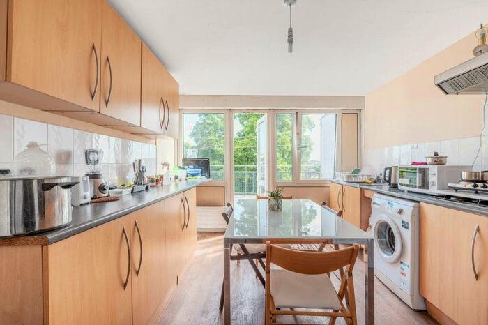 4 Bedroom Flat To Rent In Weedington Road, Gospel Oak, London, NW5