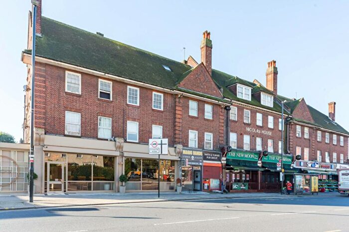 2 Bedroom Flat To Rent In Lordship Lane, , Tottenham, London, N17