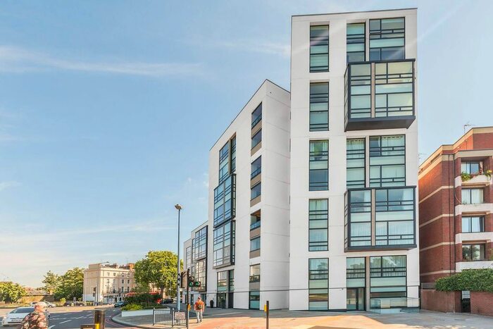 1 Bedroom Flat To Rent In Holland Park Avenue, Holland Park, London, W11