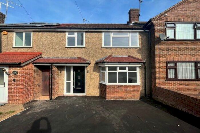 3 Bedroom Property To Rent In Gloucester Avenue, Chelmsford, CM2