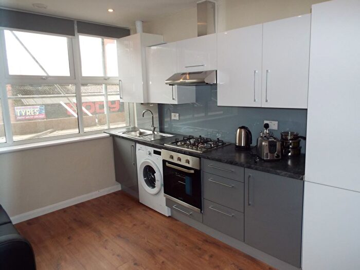 2 Bedroom Flat To Rent In Kimberley House, Leicester, LE1
