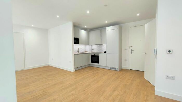 Studio To Rent In Peppercorn Court, Oxbow, London, E14