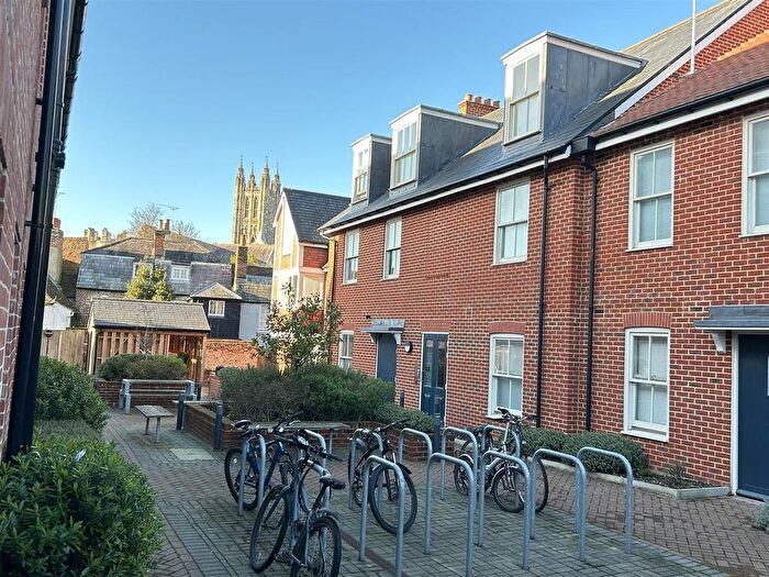 1 Bedroom Studio To Rent In Queningate Mews Havelock Street, Canterbury, CT1