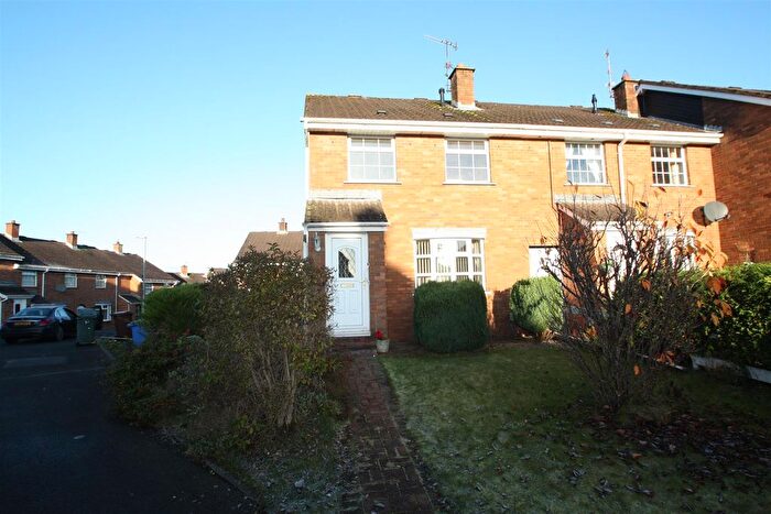 3 Bedroom Town House For Sale In Hilden Court, Lisburn, BT27