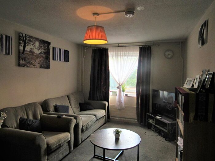 1 Bedroom Flat To Rent In Granby Court, Bletchley, MK1