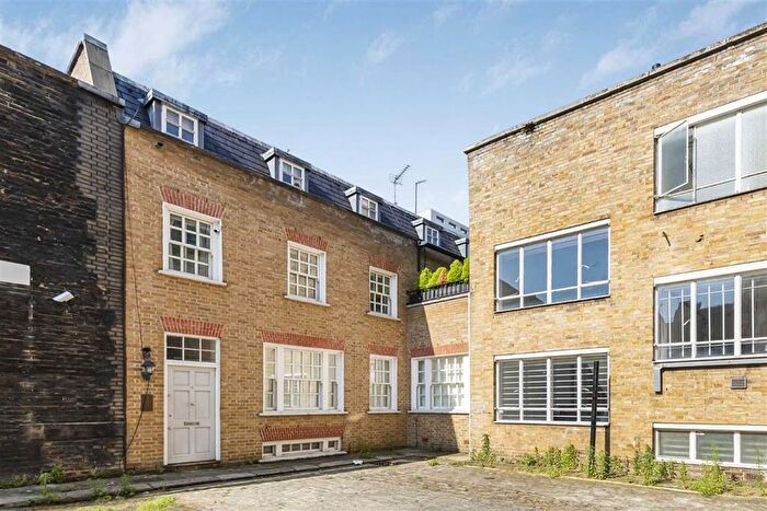 2 Bedroom Flat To Rent In Percy Mews, Fitzrovia Amp; Covent Garden, W1T