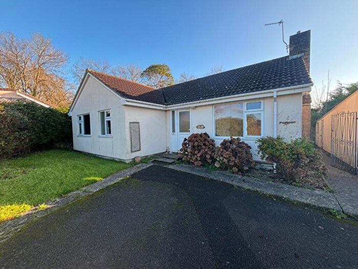 3 Bedroom Bungalow To Rent In Coxs Drive, Baltonsborough, BA6
