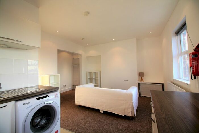 1 Bedroom Flat To Rent In Raymond Street, Chester, CH1
