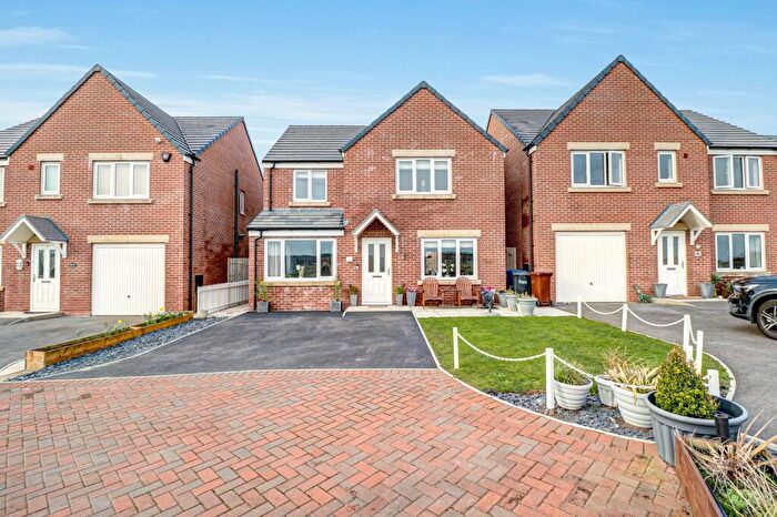4 Bedroom Detached House For Sale In Redfern Way, Lytham St. Annes, FY8
