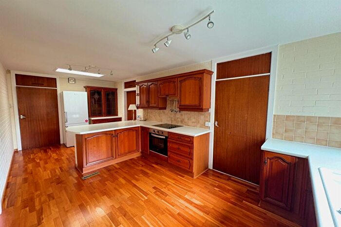 4 Bedroom Detached Bungalow For Sale In Mill Lane, Goostrey, CW4