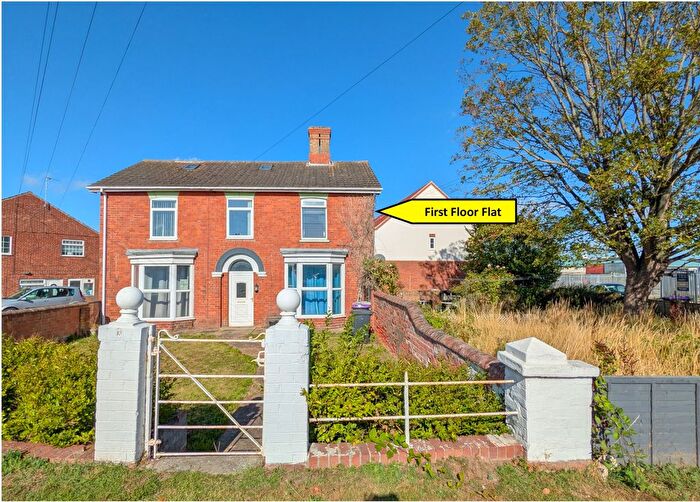 2 Bedroom Flat For Sale In Old Wainfleet Road, Skegness, PE25