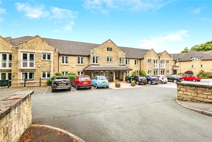 2 Bedroom Apartment For Sale In Aire Valley Court, Bingley, BD16