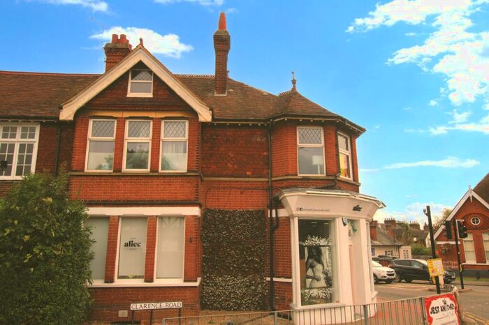 3 Bedroom House To Rent In Clarence Road, St Albans, AL1