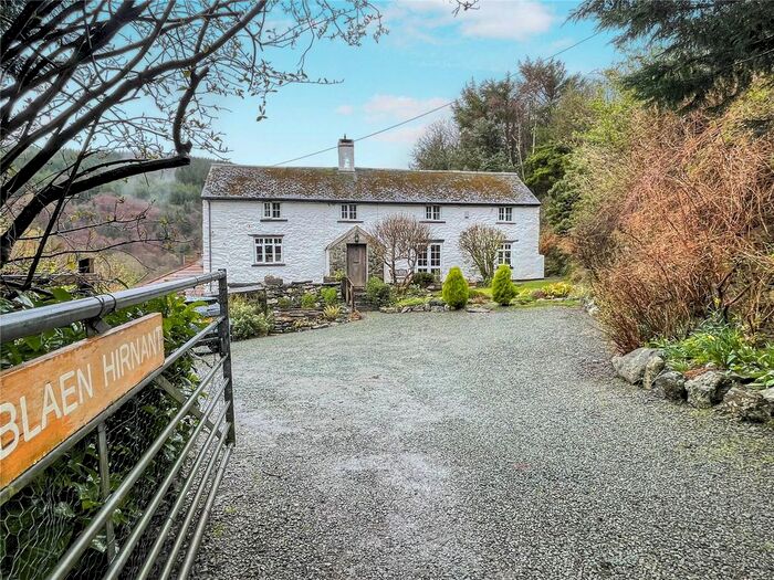 4 Bedroom Detached House For Sale In Hirnant, Penybontfawr, Powys, SY10