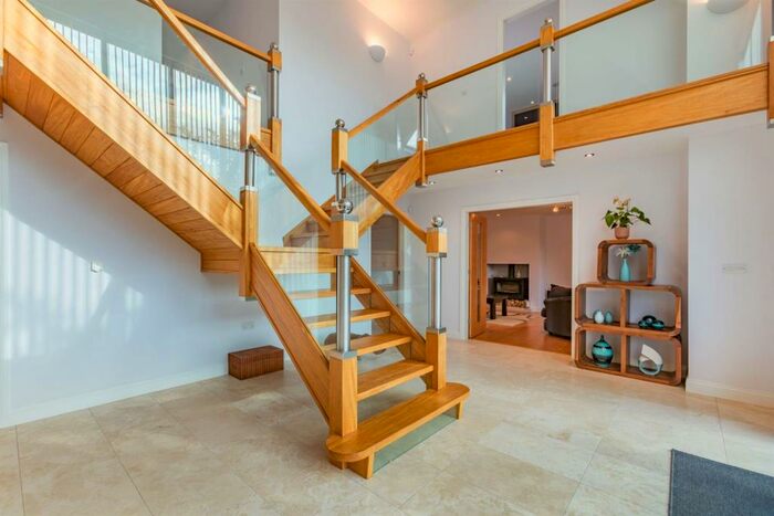5 Bedroom Detached House For Sale In Fosse Way, Stretton On Dunsmore, Rugby, Warwickshire, CV23