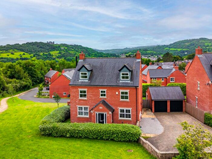 5 Bedroom Detached House For Sale In Pingle Rise, Matlock, Derbyshire, DE4
