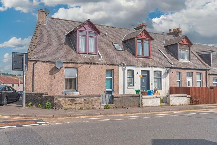 1 Bedroom Flat For Sale In Dunfermline Road, Crossgates, Cowdenbeath, KY4