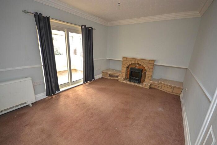 3 Bedroom Terraced House For Sale In The Ridgeway, South Shields, NE34
