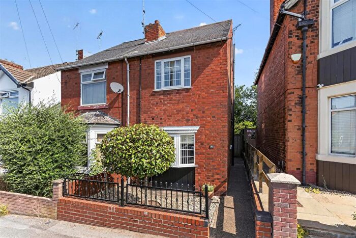 2 Bedroom Semi-Detached House For Sale In Rutland Street, Mansfield, NG18