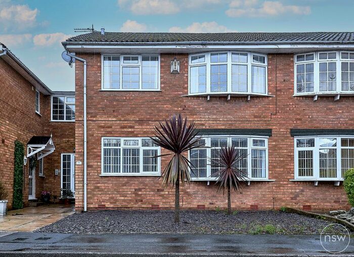 2 Bedroom Flat To Rent In Norfield, Ormskirk L39