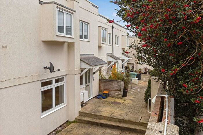 2 Bedroom Property For Sale In Mortimer Mews, Hove, BN3