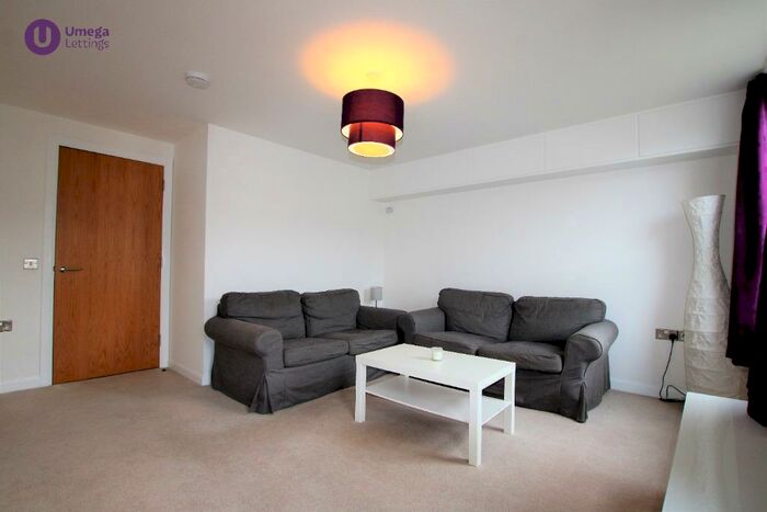 2 Bedroom Flat To Rent In Robertson Avenue, Slateford, Edinburgh, EH11