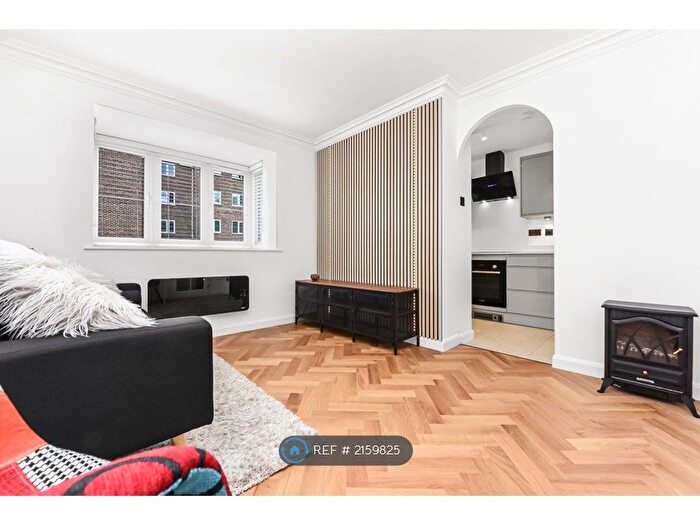 1 Bedroom Flat To Rent In Opal House, Worcester Park, KT4