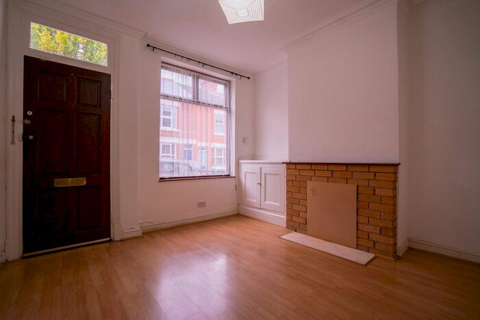 2 Bedroom Terraced House To Rent In Hartopp Road, Leicester, LE2