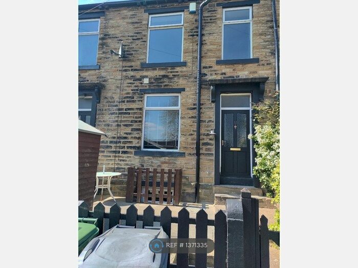 1 Bedroom Terraced House To Rent In Mulberry Street, Pudsey, LS28