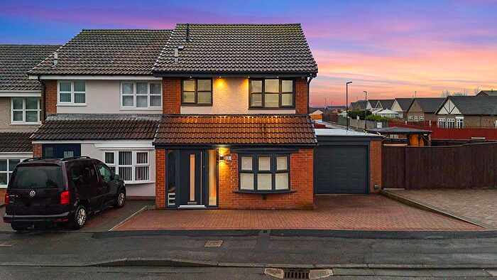 3 Bedroom Semi-Detached House For Sale In Birkdale Close, Hartlepool, TS27