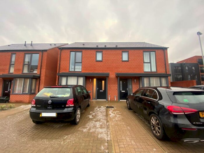 3 Bedroom House To Rent In Spey Drive, Derby, DE22