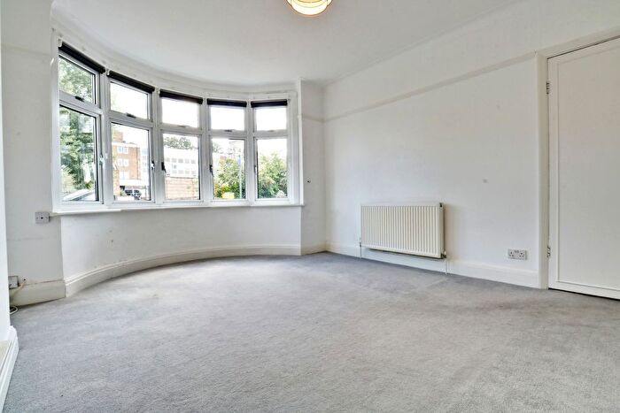 3 Bedroom Terraced House To Rent In The Crescent, Beckenham, BR3