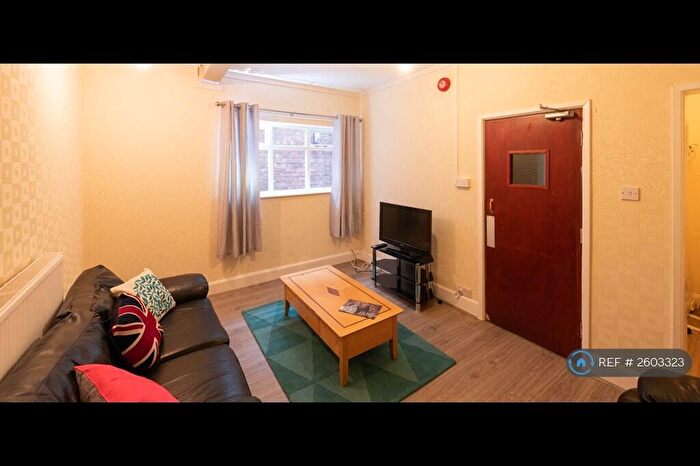 6 Bedroom Terraced House To Rent In Burscough Street, Ormskirk, L39
