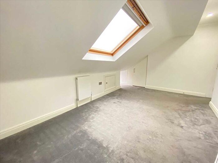 Property To Rent In Perryn Road, Acton, W3