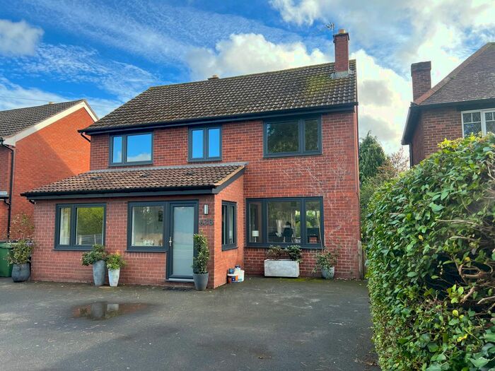 4 Bedroom Detached House For Sale In Mytton Oak Road, Copthorne, Shrewsbury, SY3