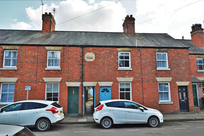 2 Bedroom Terraced House To Rent In Northgate, Oakham, LE15