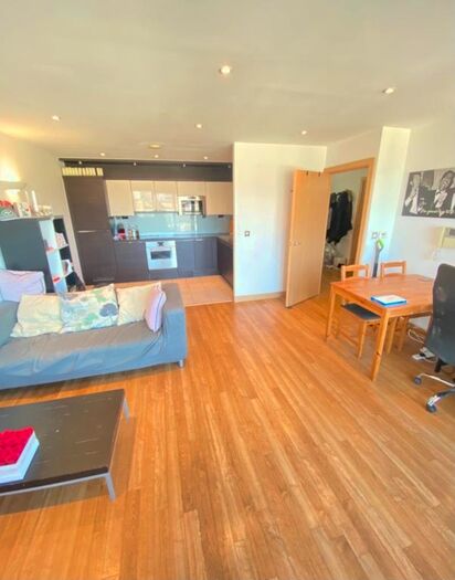 1 Bedroom Flat To Rent In Terrace Apartments, Drayton Park, Highbury, Holloway, United Kingdom, N5