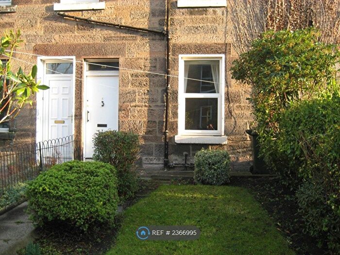 1 Bedroom Flat To Rent In Primrose Terrace, Edinburgh, EH11