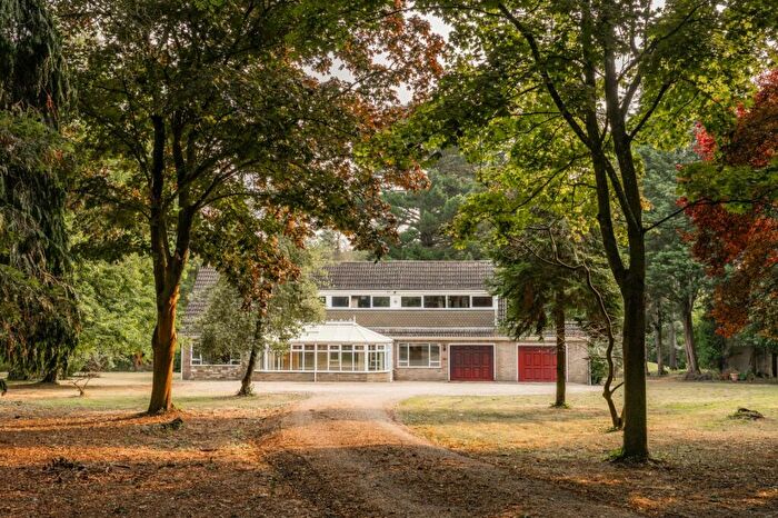 5 Bedroom Detached House For Sale In Dunston, Norwich, NR14