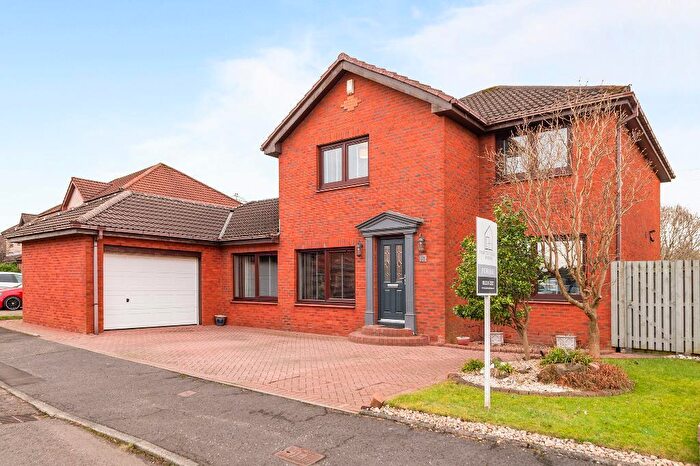 5 Bedroom Detached House For Sale In Beaumont Drive, Carron, FK2