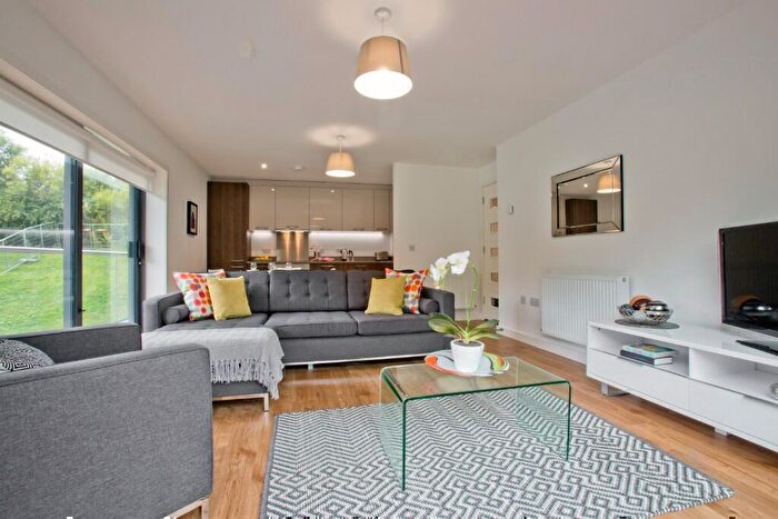 2 Bedroom Flat To Rent In Stoneywood Brae, Aberdeen, Aberdeenshire, AB21