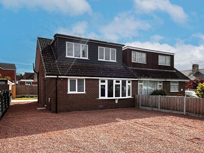 3 Bedroom Semi-detached House For Sale In Featherbed Lane, Harlescott, Shrewsbury, Shropshire, SY1