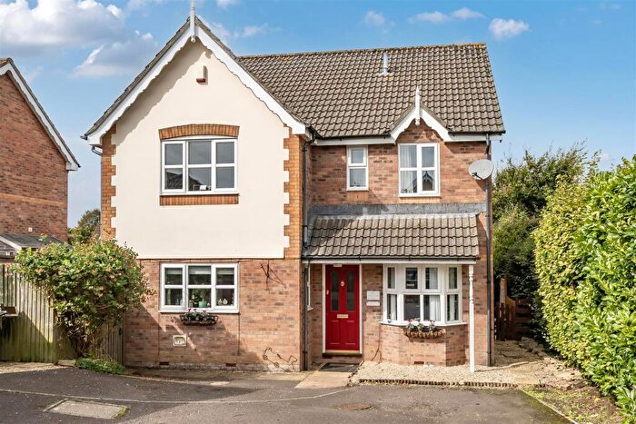 4 Bedroom Detached House For Sale In Hemlets Close, Bridport, DT6