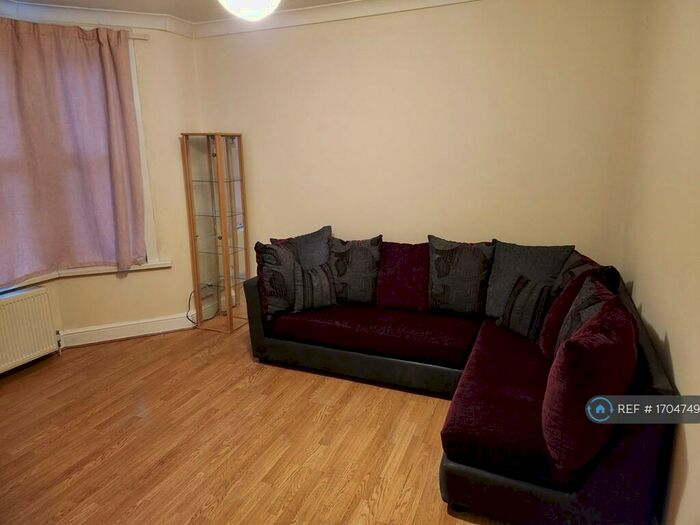 4 Bedroom Terraced House To Rent In Adelaide Road, London, E10